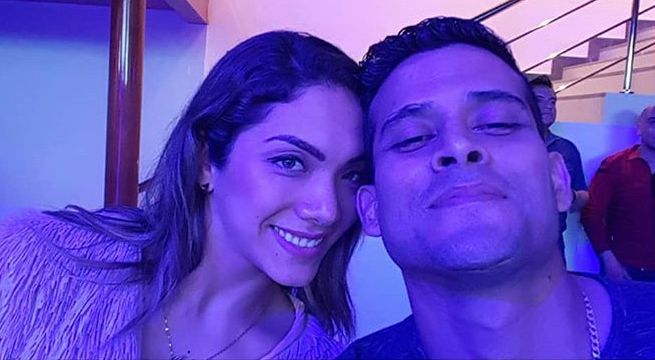 Christian Domínguez y ‘Chabelita’ con aires de divos ignoran a las cámaras de Válgame Dios
