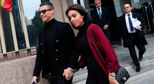 Cristiano Ronaldo es criticado por publicación durante la desaparición de Emiliano Sala