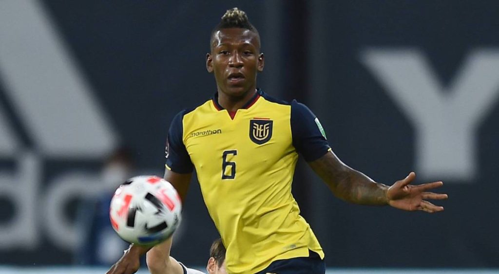 Pervis Estupiñán: “Luchamos hasta el final, pero el fútbol no está siendo justo con nosotros”