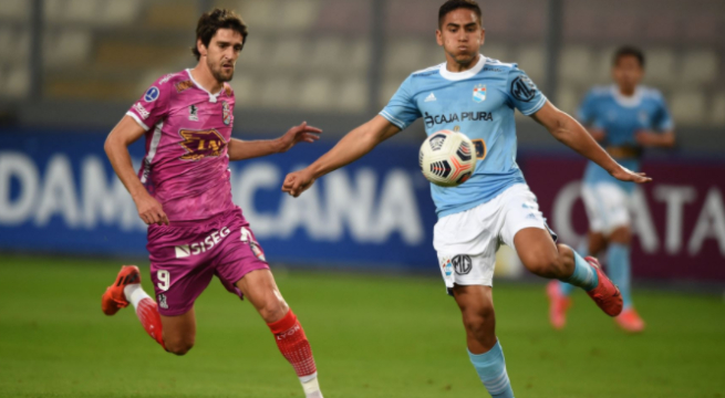 Sporting Cristal venció 2-1 al Arsenal de Argentina