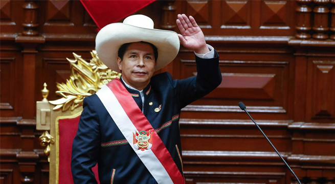 Presentan iniciativa en el Congreso en busca de destituir a presidente Pedro Castillo