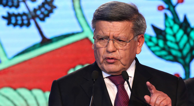 César Acuña: “Alianza para el Progreso es un partido de centro vigilante”