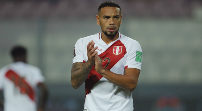 Alexander Callens sobre partido ante Paraguay: “Será la final más importante de este proceso”