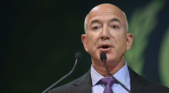 Bezos pregunta si la operación de Musk con Twitter supone un cambio en la política con China