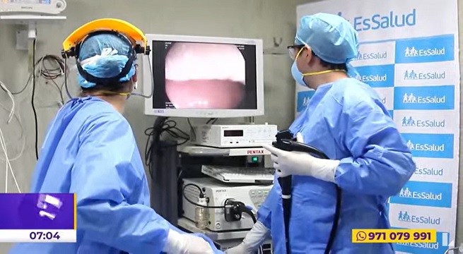 Trujillo: operan con éxito a anciano que tenía una llave y monedas en el estómago