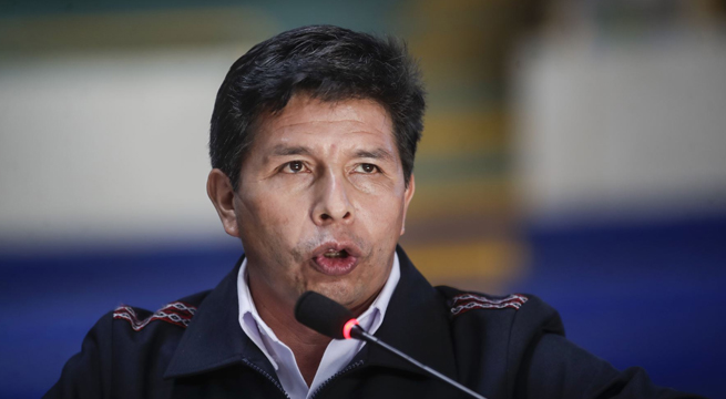 Pedro Castillo niega plagio en su tesis: “Esta denuncia es de tinte político”