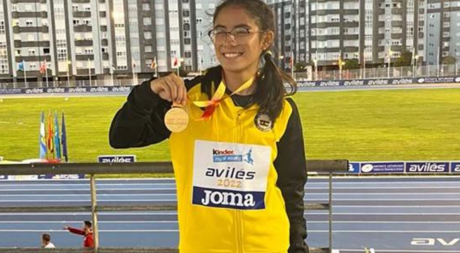 Cayetana Chirinos consiguió oro en los 100 metros planos del Campeonato de España Sub-16 al Aire Libre