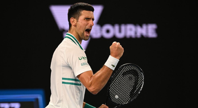Djokovic no olvida su deportación, pero está listo para seguir adelante en Australia