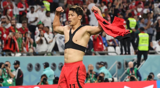 ¡Milagro! Hee Chan Hwang anotó el 2-1 de Corea ante Uruguay y les dio el pase a octavos