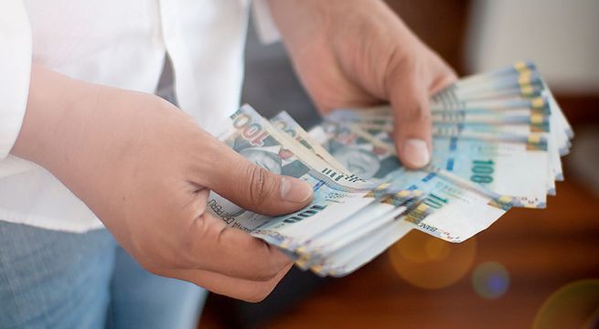 ¿Cómo salir de Infocorp? Guía para limpiar tus deudas en cuatro pasos