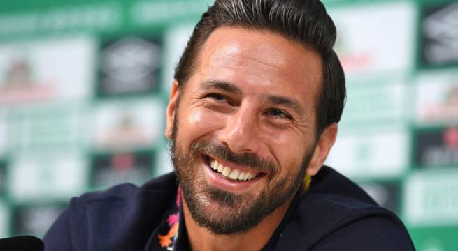 ¿Claudio Pizarro puede ser Presidente de la FPF? Esto dijo el exjugador