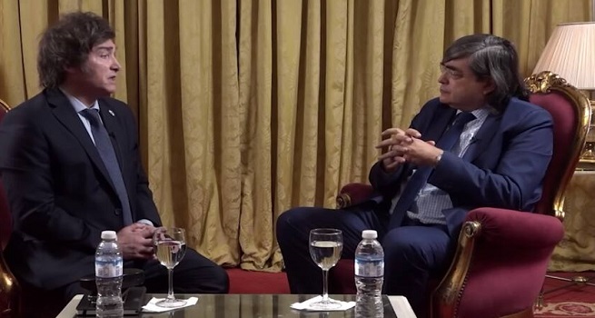 Jaime Bayly publica fragmentos censurados de entrevista con Milei