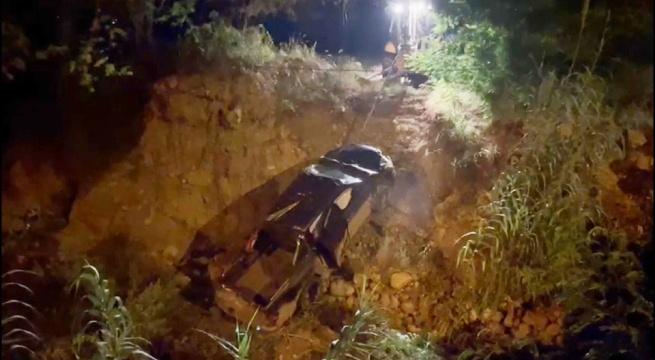 Congresista sufrió grave accidente: cayó a precipicio en camioneta