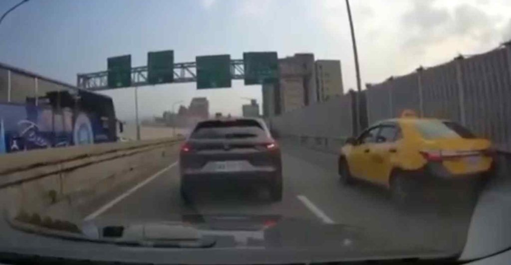 Impactante: cámara de vehículo capta los precisos momentos del terremoto en Taiwán