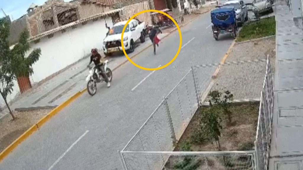 Escolar es asaltada en la puerta de su casa y plena luz del día