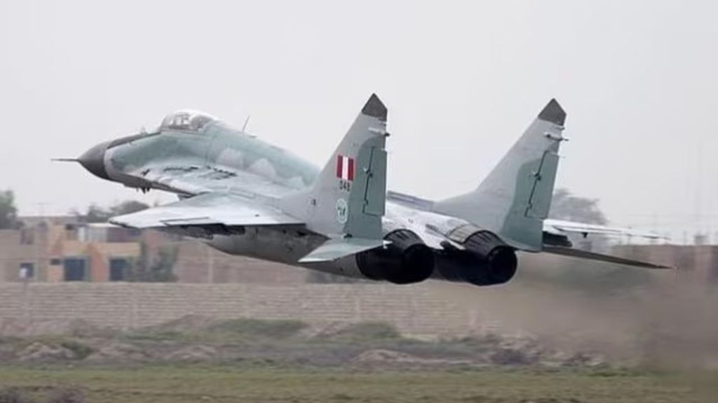 Avión de la Fuerza Aérea del Perú desaparece cerca de base La Joya