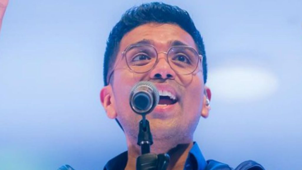 Christian Yaipén busca fanática que lo sorprendió en concierto de Estadio Nacional