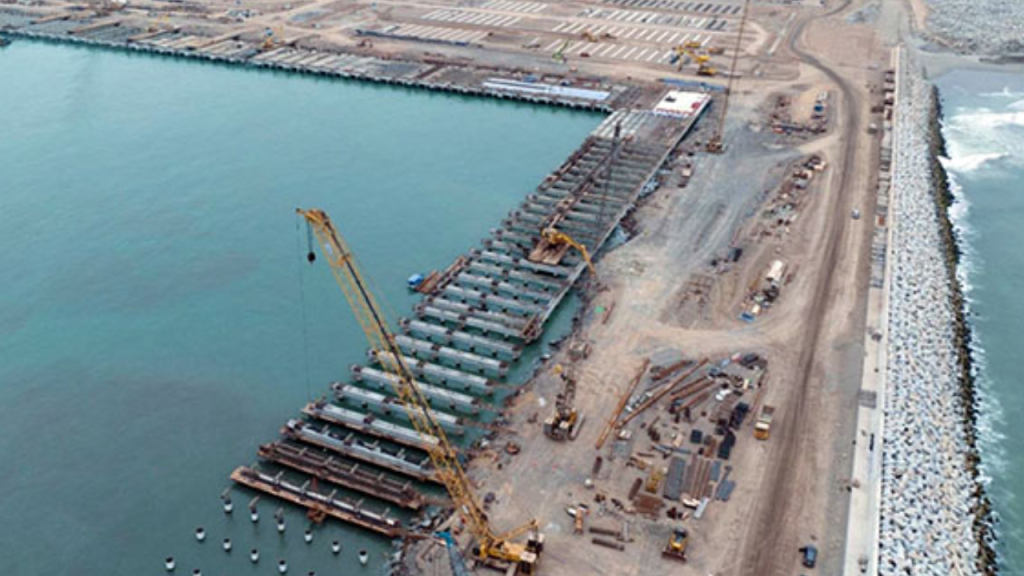 Cosco Shipping: primeras embarcaciones llegarían entre enero y febrero de 2025