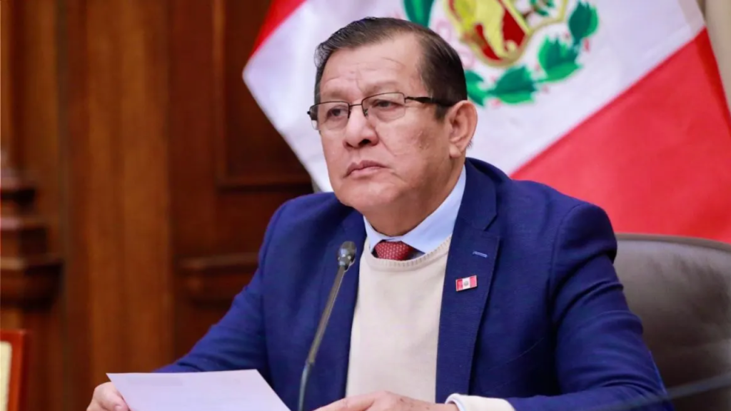 Eduardo Salhuana brindará conferencia HOY en la que hará “importantes anuncios”