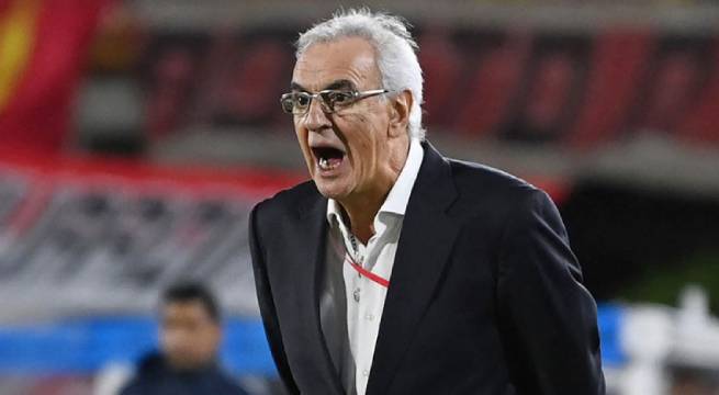 Representante de Jorge Fossati llegó al Perú: ¿el DT continuará al frente de la bicolor?