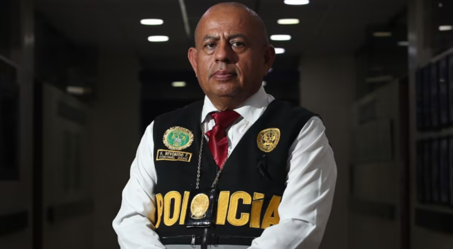 Coronel Víctor Revoredo es designado agregado policial en Chile en busca del cabecilla de ‘Los Pulpos’