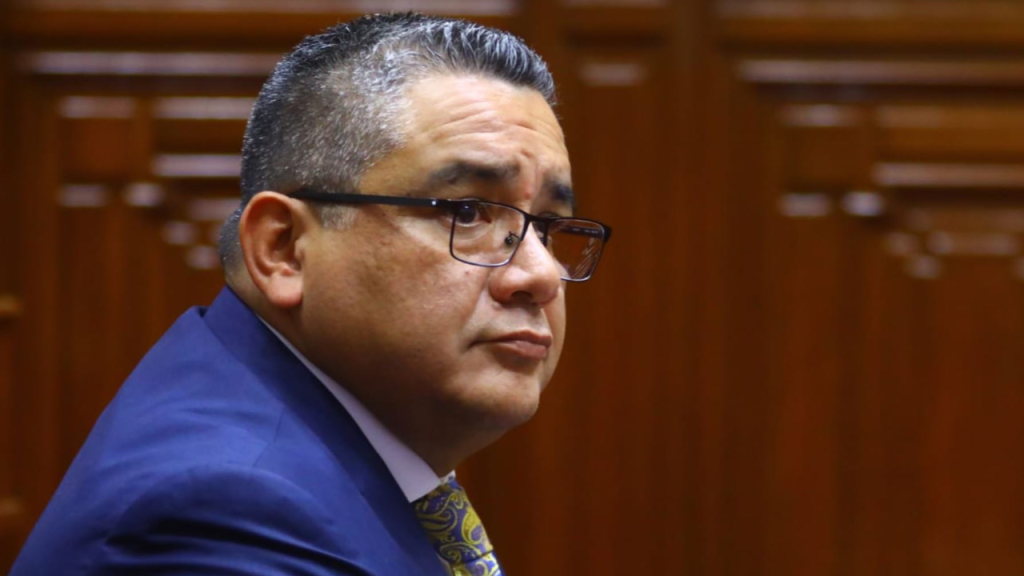 Juan José Santiváñez vuelve al Gobierno: tiene nuevo cargo en el Despacho Presidencial