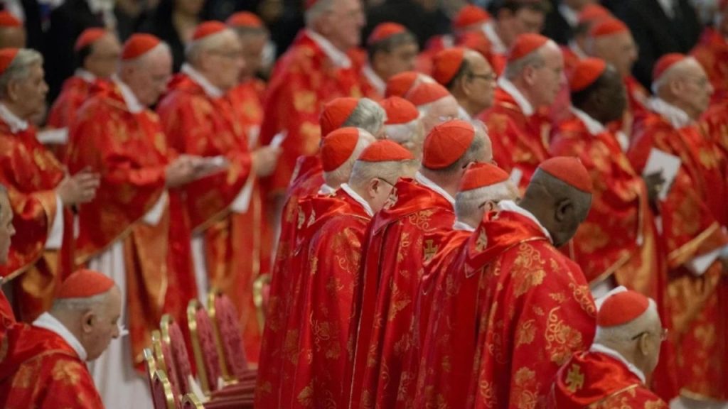 ¿Cuándo inicia el cónclave, cómo funciona la votación y hora de elección del nuevo papa?