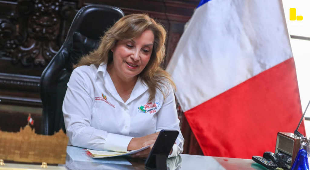 Dina Boluarte solicita PERMISO para VIAJAR y reunirse con presidente de Francia