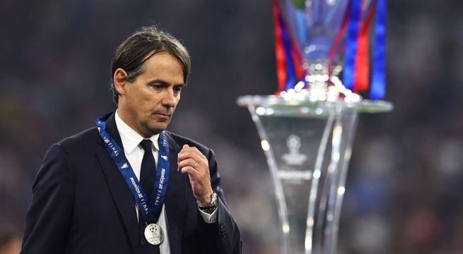 Inter de Milán anuncia salida de Simone Inzaghi como DT