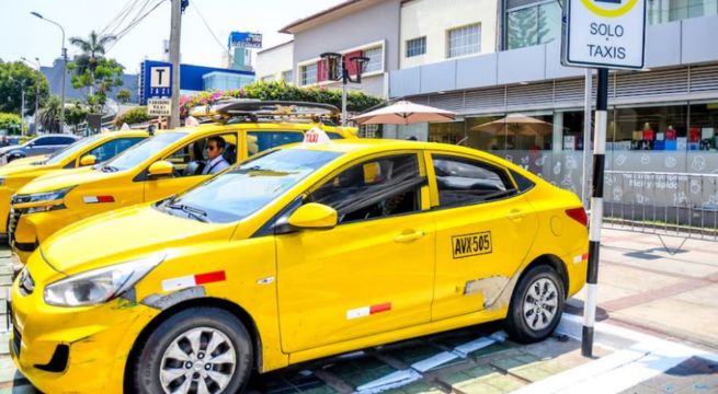 Cuándo se vence el plazo para pintar taxis de amarillo y de cuánto es la multa