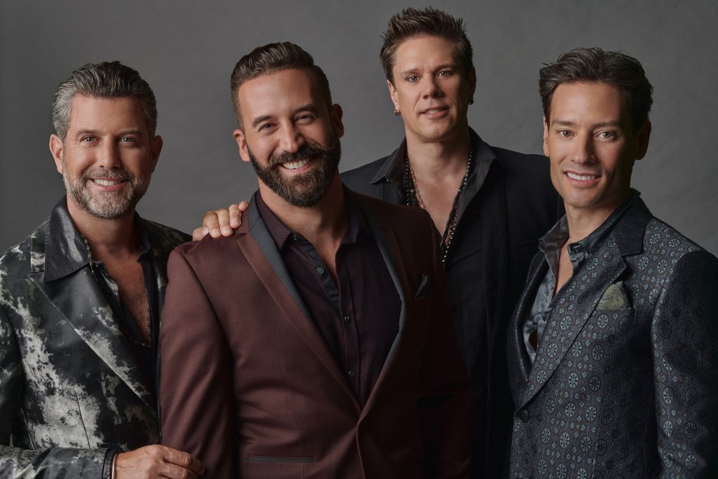 INTEGRANTES DE IL DIVO ENVÍAN EMOTIVO SALUDO AL PÚBLICO PERUANO ANTES DE SU ESPERADO CONCIERTO EN LIMA