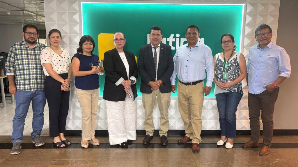 Latina Noticias se reúne con organizaciones políticas en el marco de las Elecciones Generales 2026