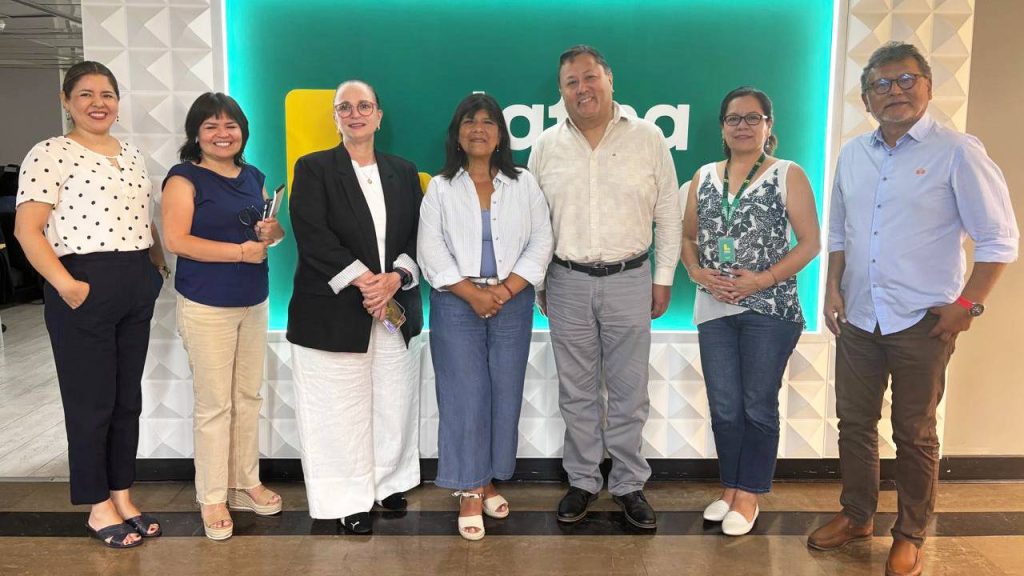 Latina Noticias se reúne con organizaciones políticas en el marco de las Elecciones Generales 2026