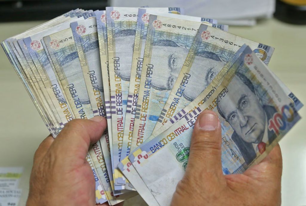 Si tienes deudas y el banco te rechaza ¿Dónde solicitar un préstamo sin fallar en el intento?