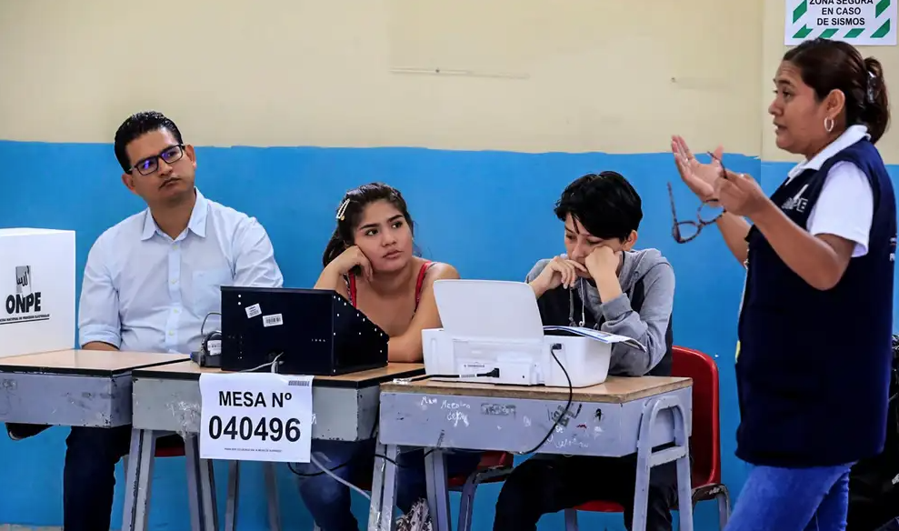 ONPE inicia HOY la preselección de miembros de mesa para las Elecciones Regionales y Municipales 2026